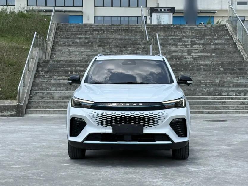 Roewe Longmao 2022 1.5L Dynamic Cat Edition — миниатюра 4