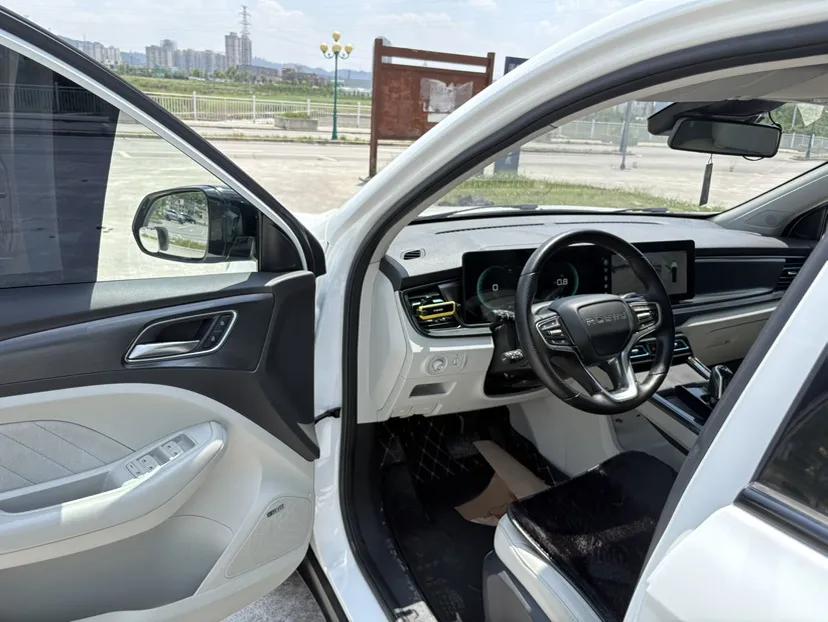 Roewe Longmao 2022 1.5L Dynamic Cat Edition — миниатюра 32