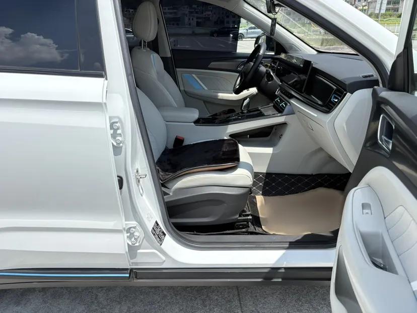 Roewe Longmao 2022 1.5L Dynamic Cat Edition — миниатюра 34
