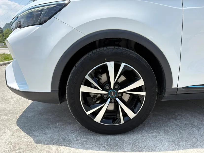 Roewe Longmao 2022 1.5L Dynamic Cat Edition — миниатюра 5