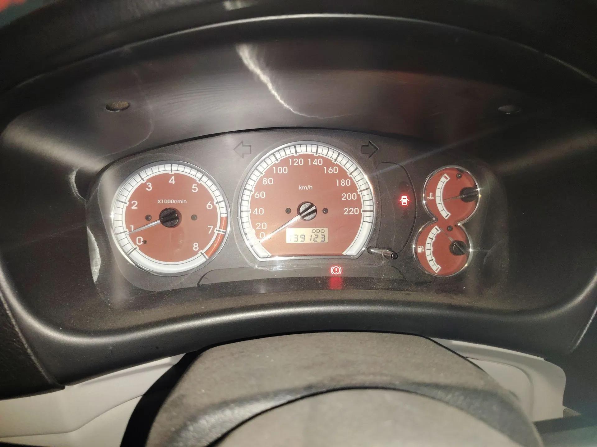 Mitsubishi LANCER 2012 1.6L Manual Comfort Edition SEi — миниатюра 12