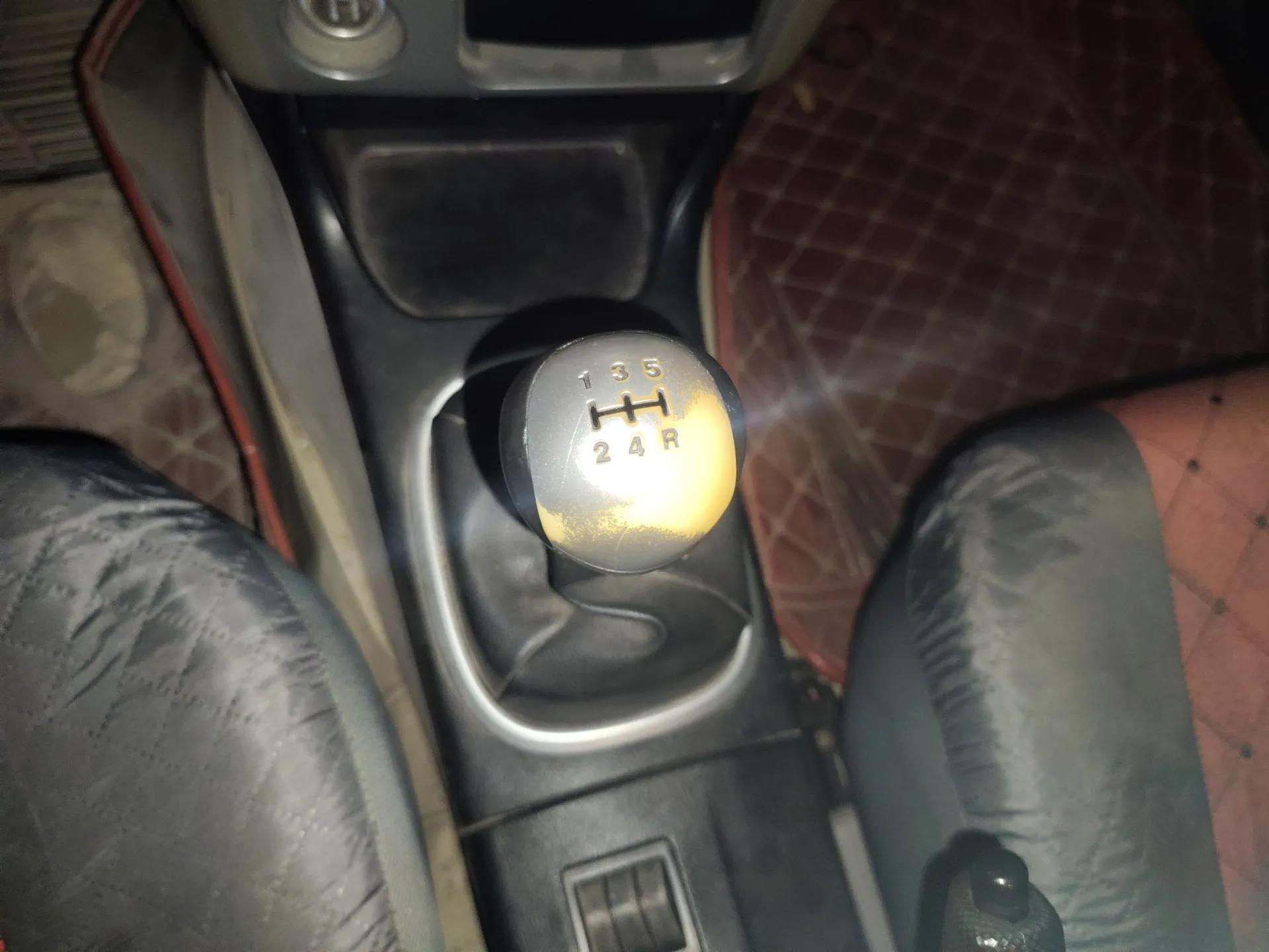 Mitsubishi LANCER 2012 1.6L Manual Comfort Edition SEi — миниатюра 15