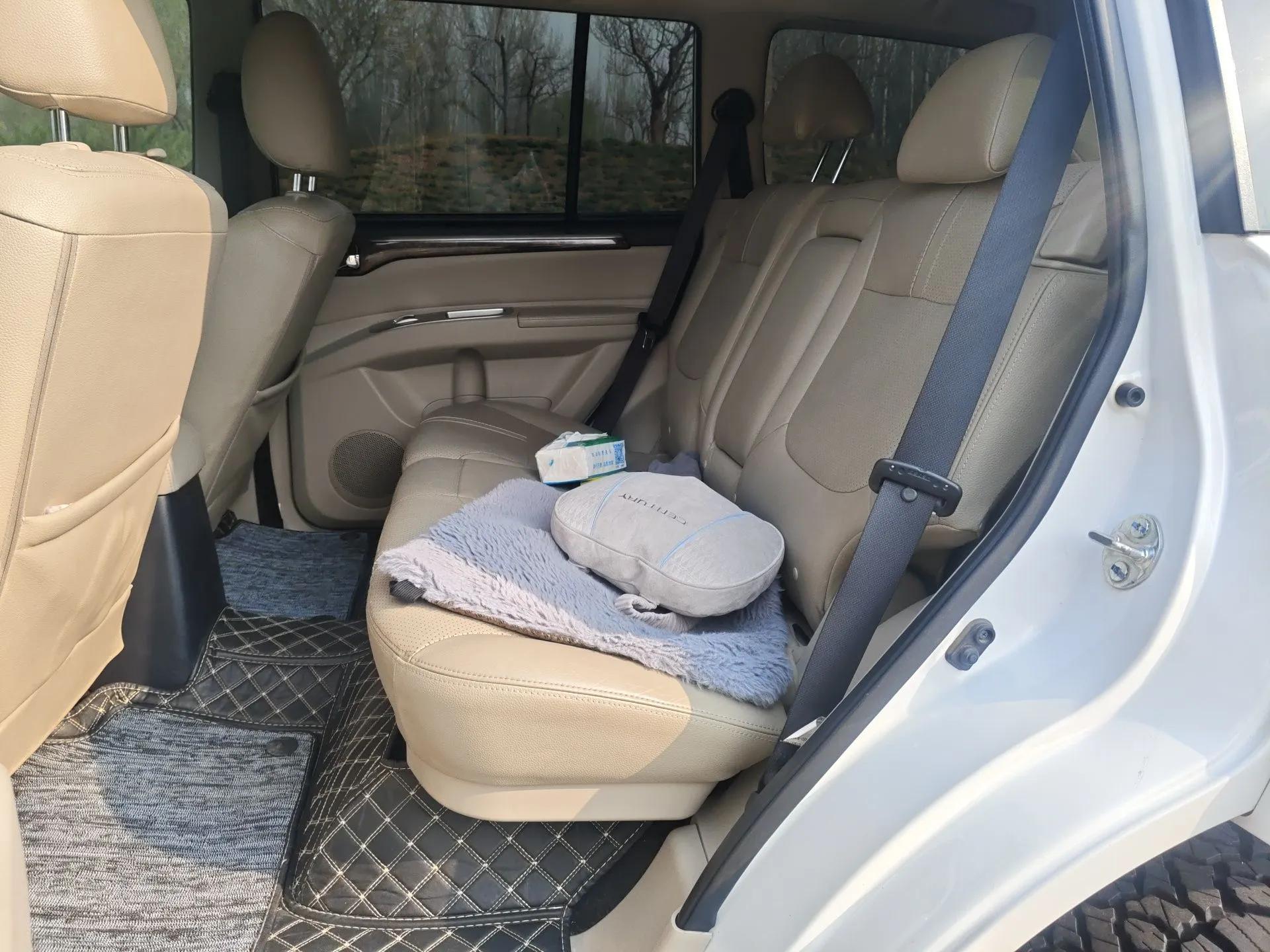 Mitsubishi Pajero Sport 2013 3.0L Automatic 4x4 Flagship Edition — миниатюра 18