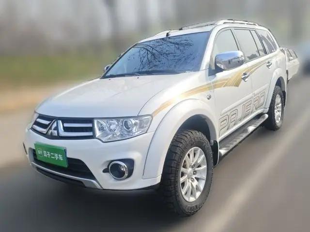 Mitsubishi Pajero Sport 2013 3.0L Automatic 4x4 Flagship Edition