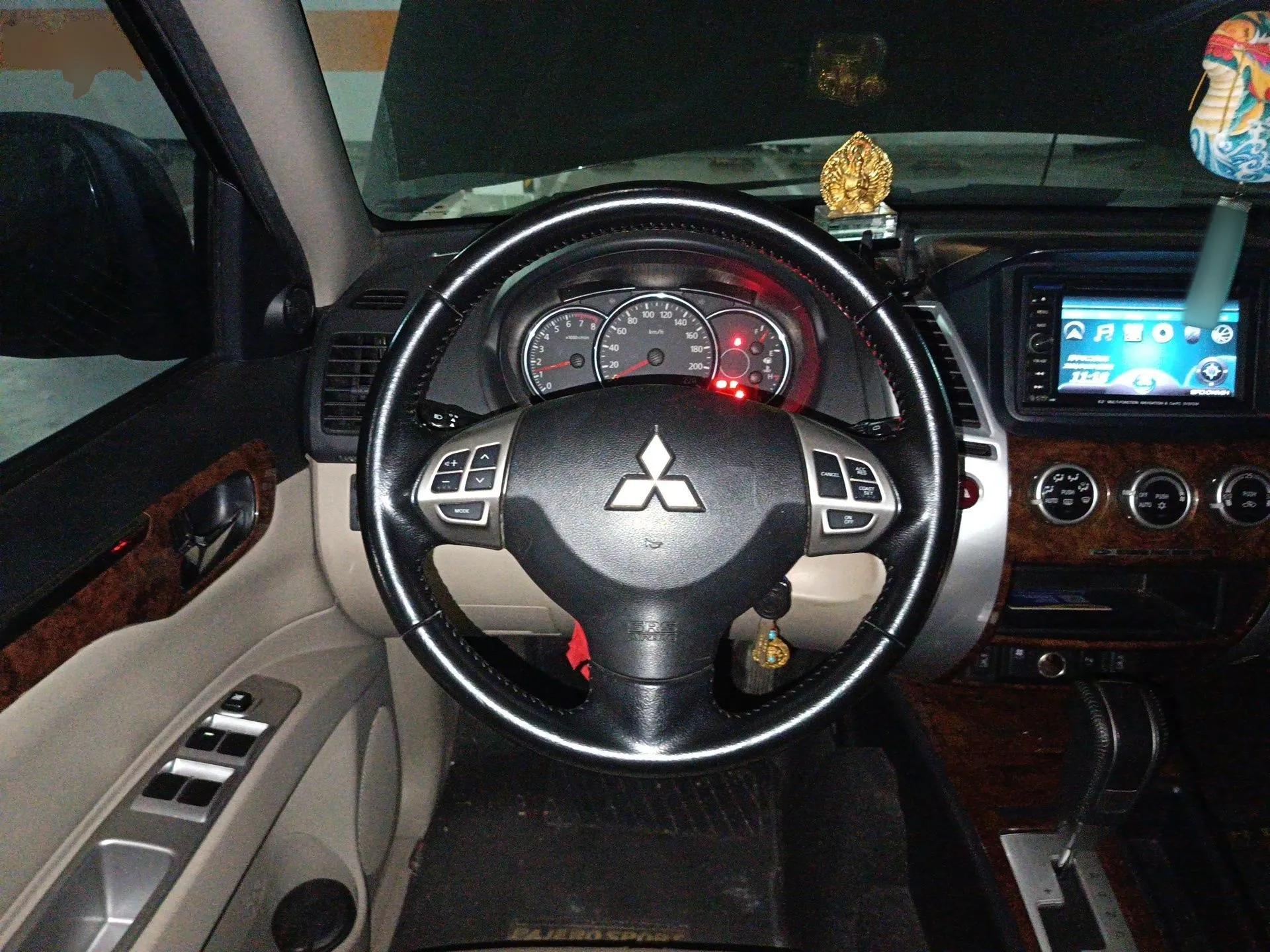Mitsubishi Pajero Sport 2013 3.0L Automatic Two-Wheel Drive Luxury Edition — миниатюра 11