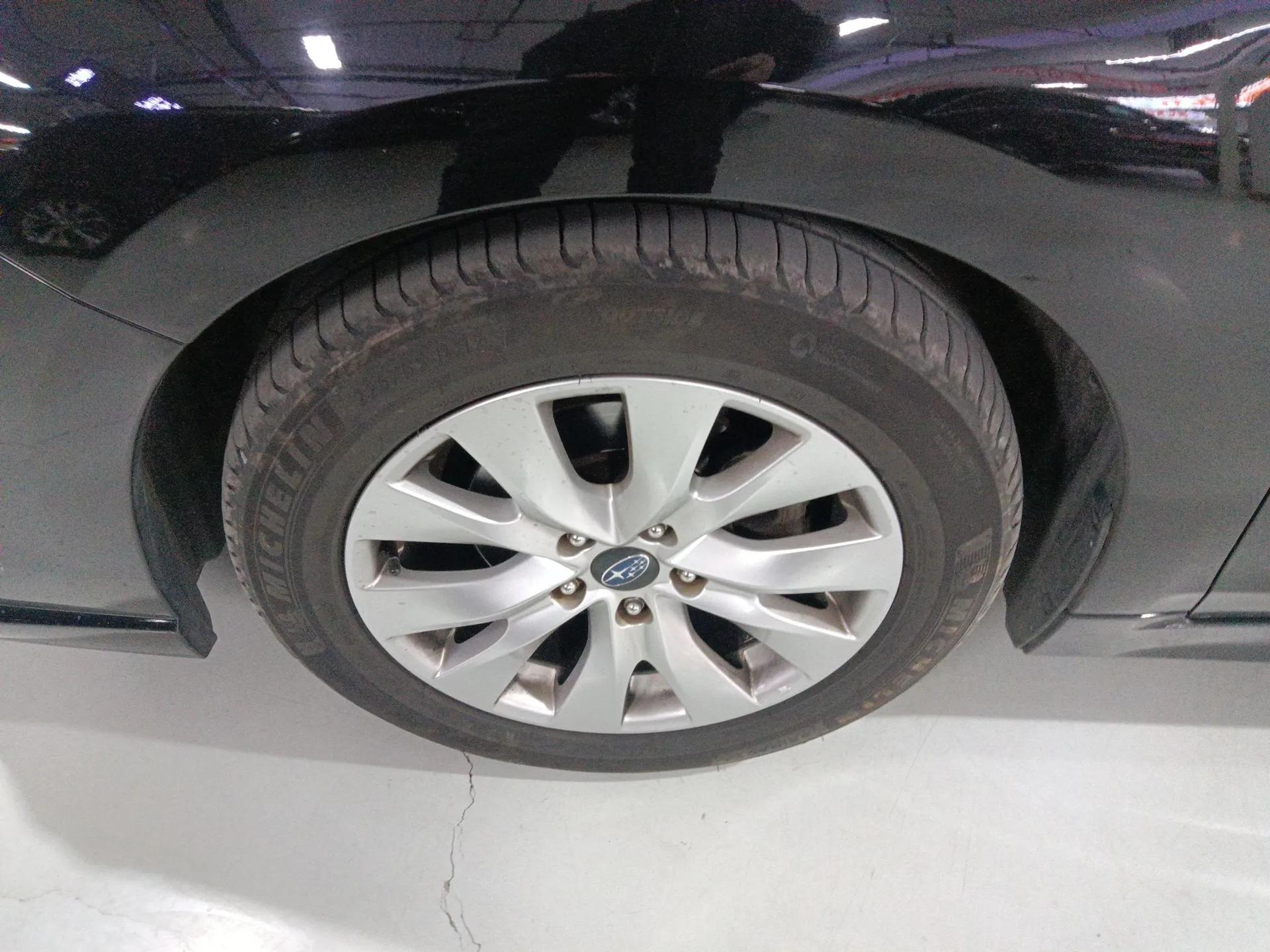 Subaru Legacy 2020 Revised Version 2.5i All-Wheel-Drive Fashion Edition — миниатюра 9