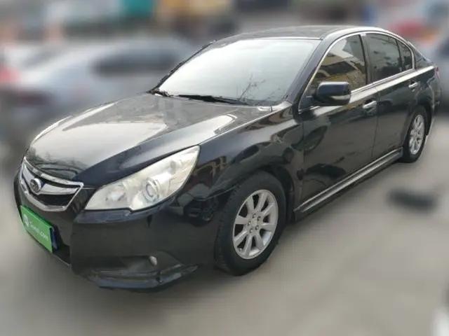 Subaru Legacy 2010 2.0i Luxury Navigation Edition