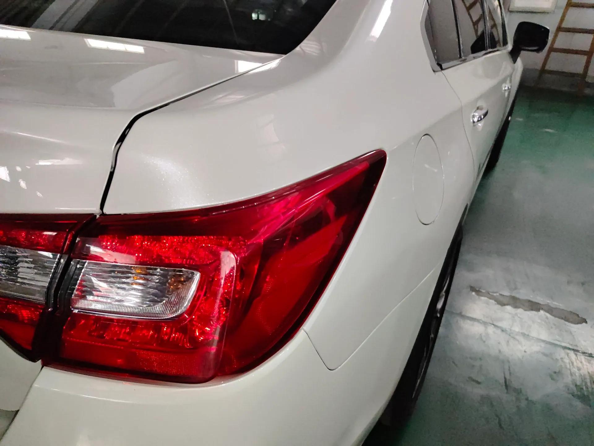 Subaru Legacy 2018 2.5i All-Wheel-Drive Prestige Edition EyeSight — миниатюра 8