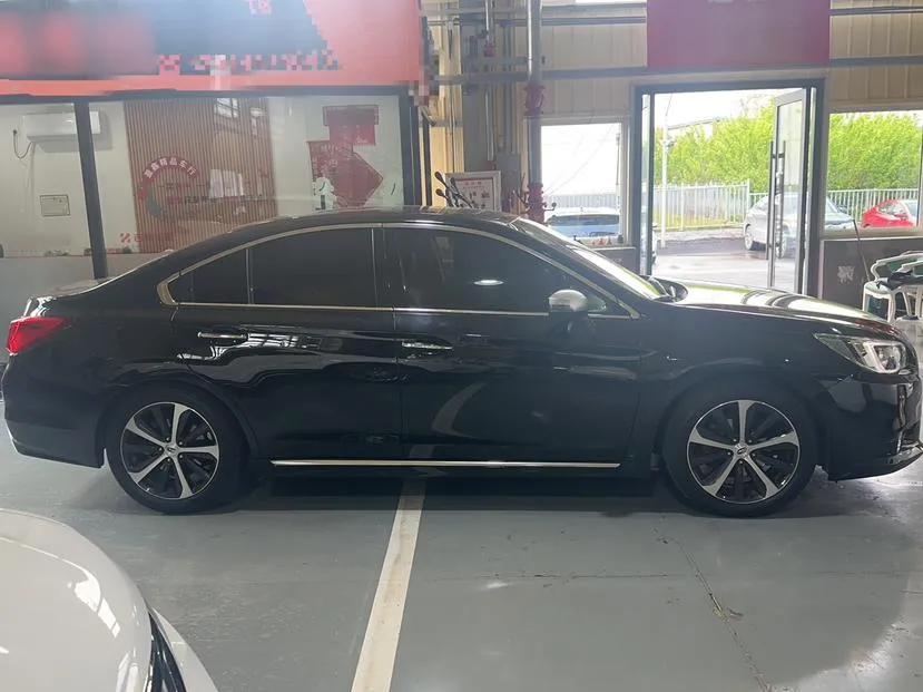 Subaru Legacy 2017 2.5i All-Wheel-Drive Prestige Edition EyeSight — миниатюра 3