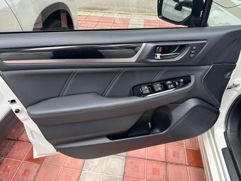 Subaru Legacy 2017 2.5i All-Wheel-Drive Prestige Edition EyeSight — миниатюра 33