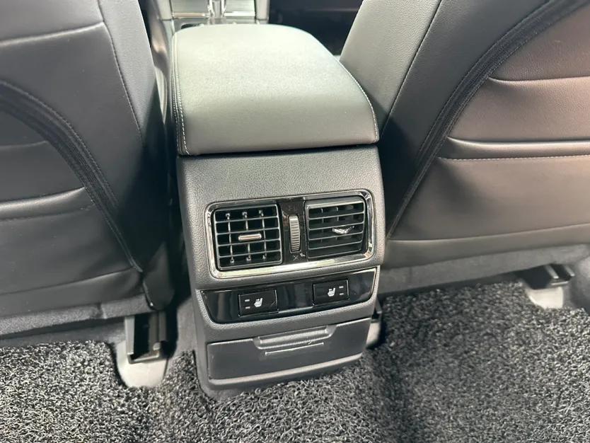 Subaru Legacy 2017 2.5i All-Wheel-Drive Prestige Edition EyeSight — миниатюра 34