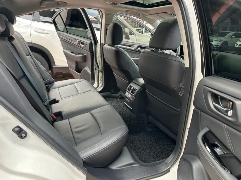 Subaru Legacy 2017 2.5i All-Wheel-Drive Prestige Edition EyeSight — миниатюра 36
