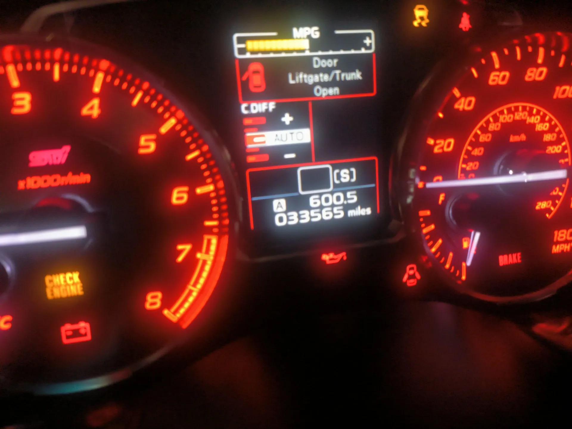 Subaru Impreza 2014 2.5T WRX STi Sedan — миниатюра 11