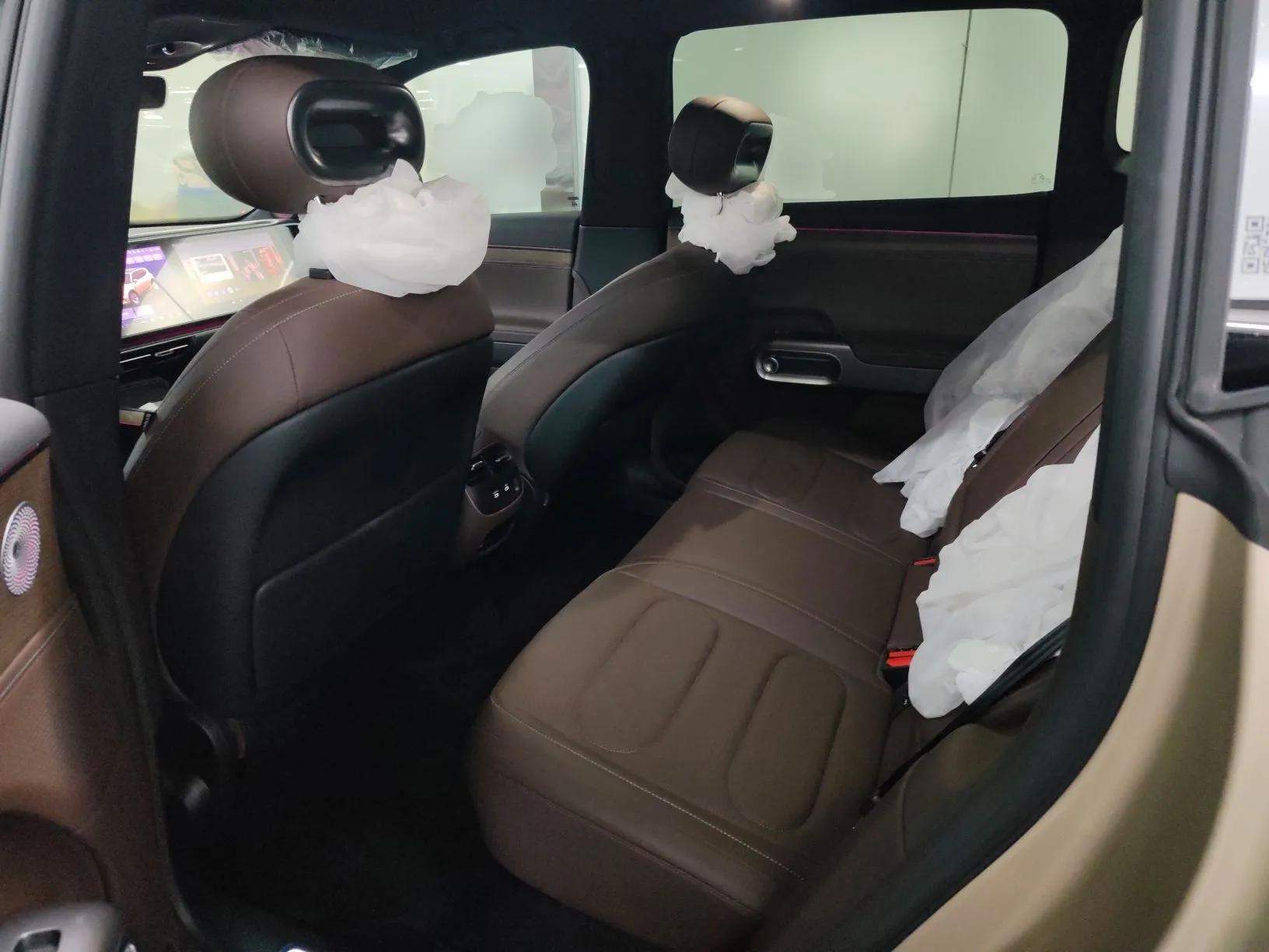 smart #5 2024 Long-Range Journey Luxury Edition — миниатюра 20