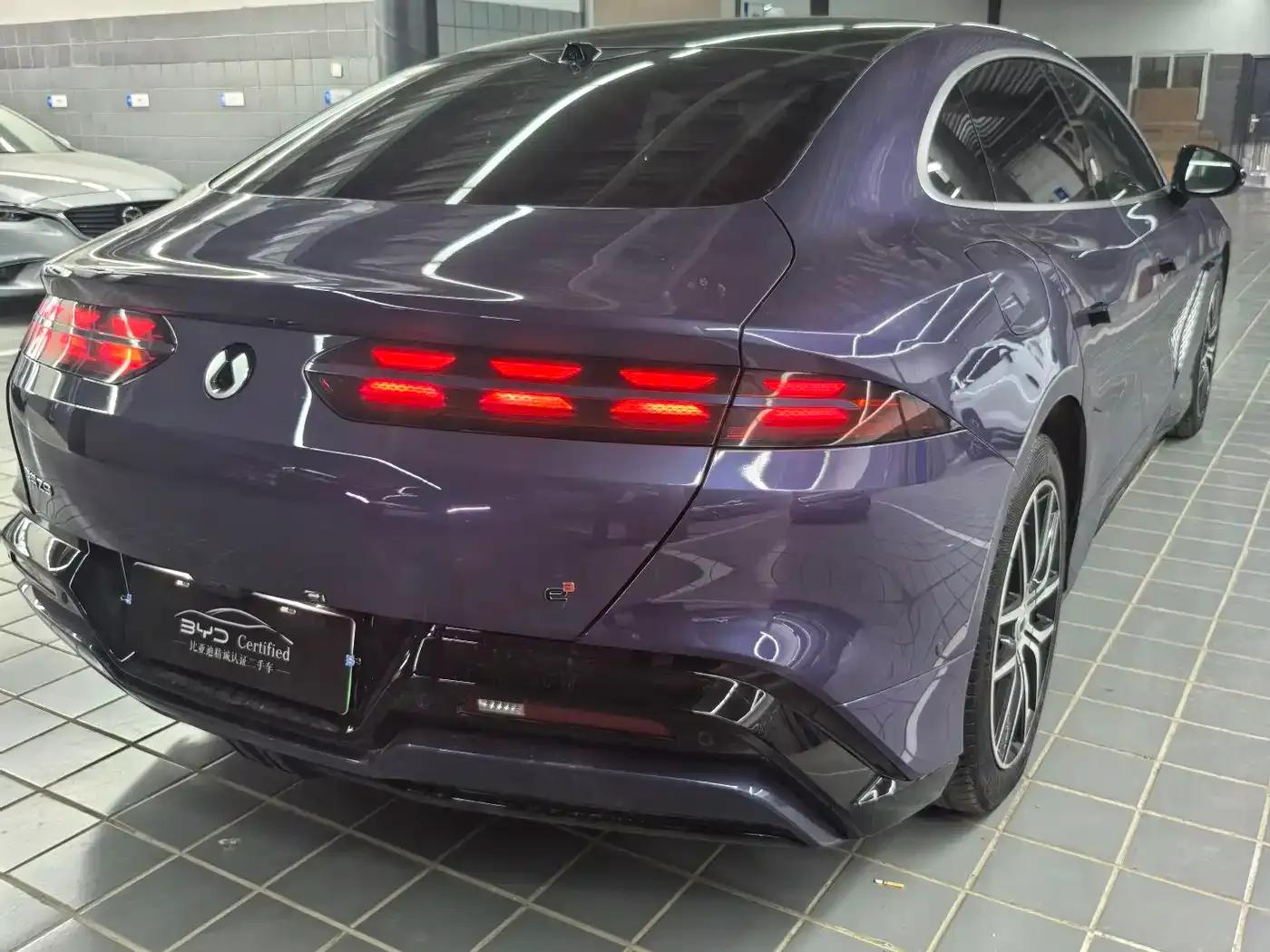Denza Z9 2024 Model 1100km AWD Max Edition — миниатюра 12