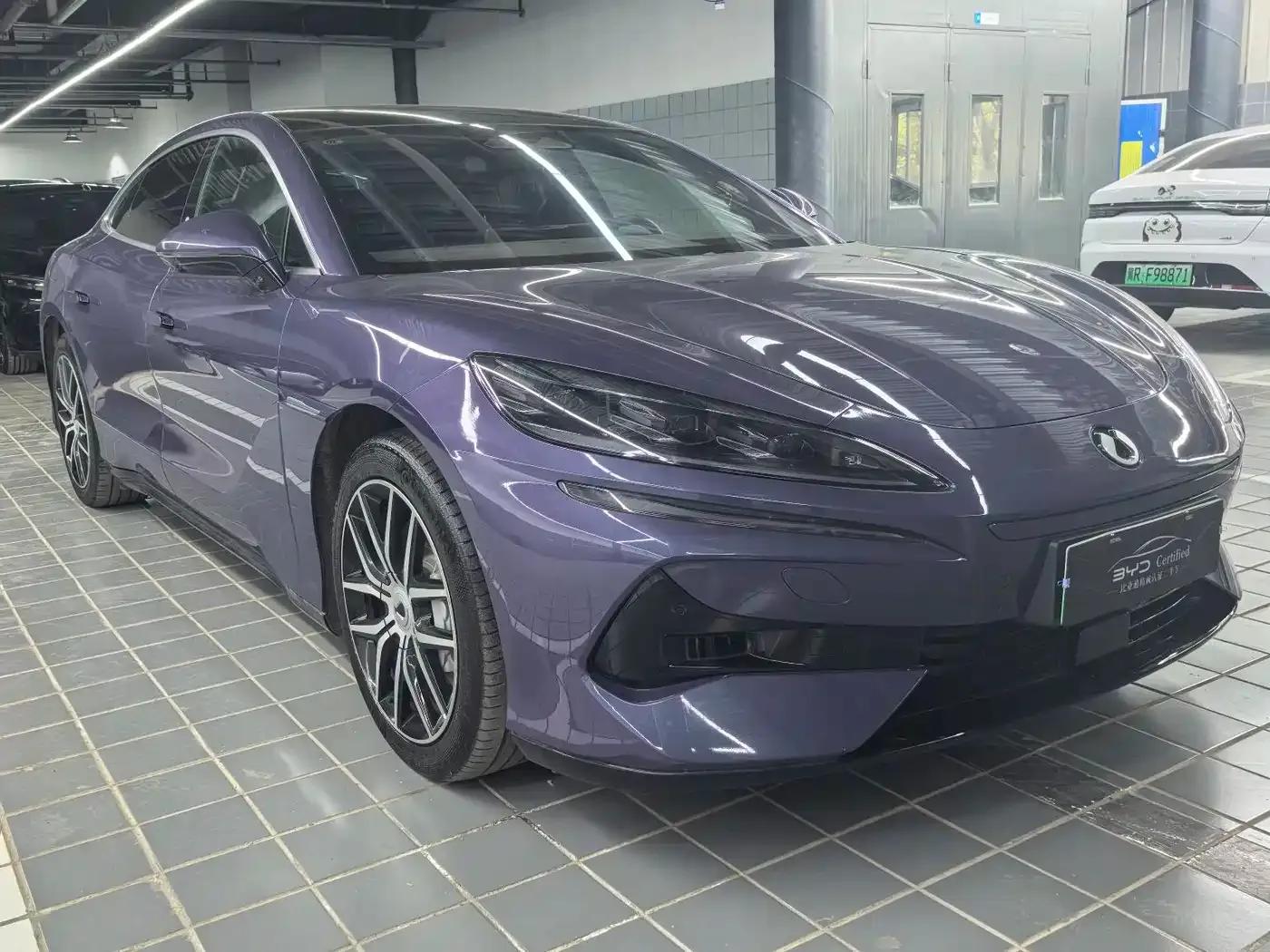 Denza Z9 2024 Model 1100km AWD Max Edition — миниатюра 3