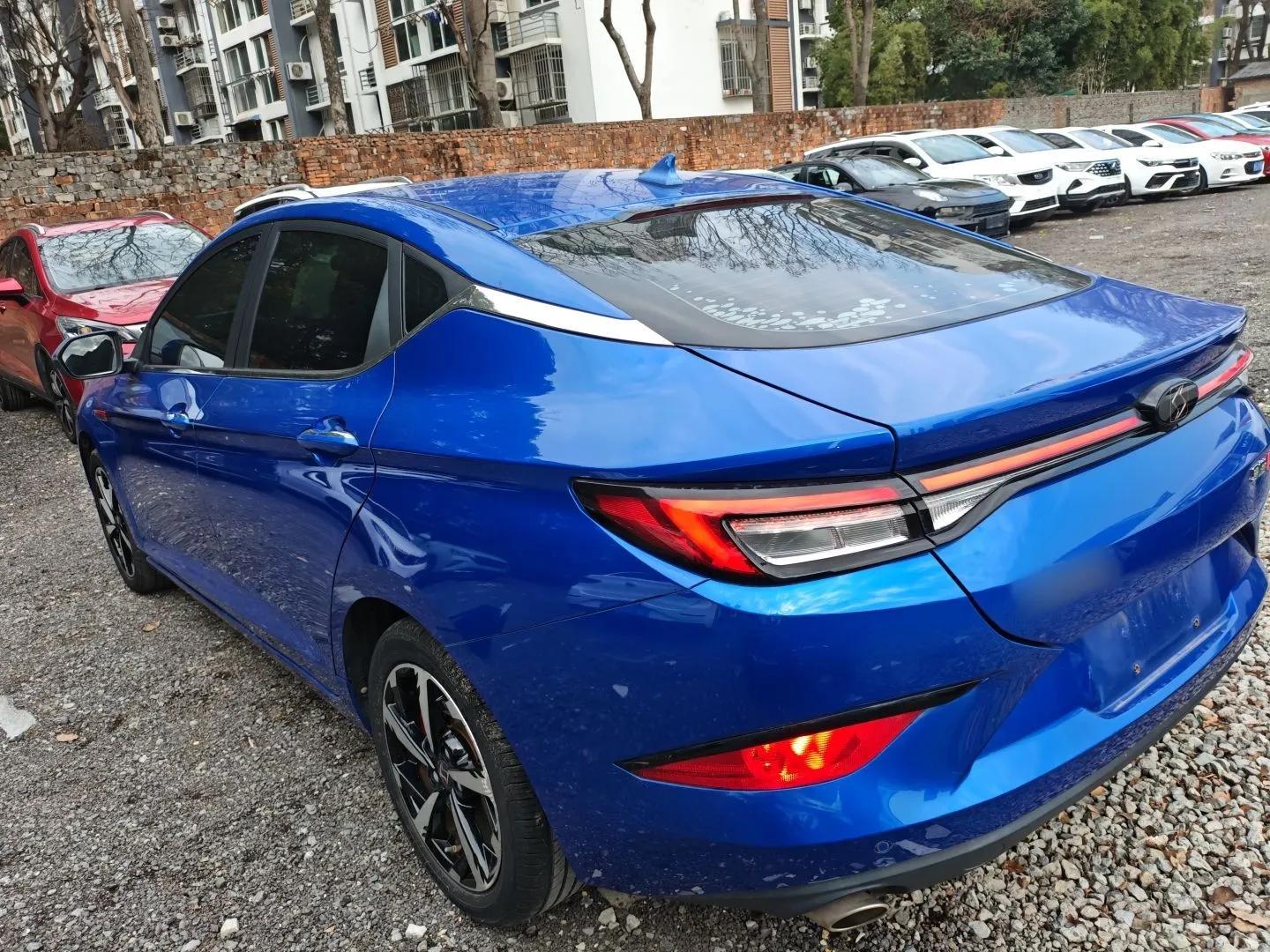 SOL A5 2022 1.5T CVT Youth Edition — миниатюра 4