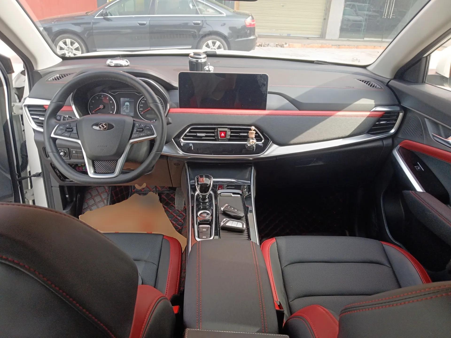 SOL X8 2021 300T DCT Leading Smart Connectivity Version 7 Seats — миниатюра 13