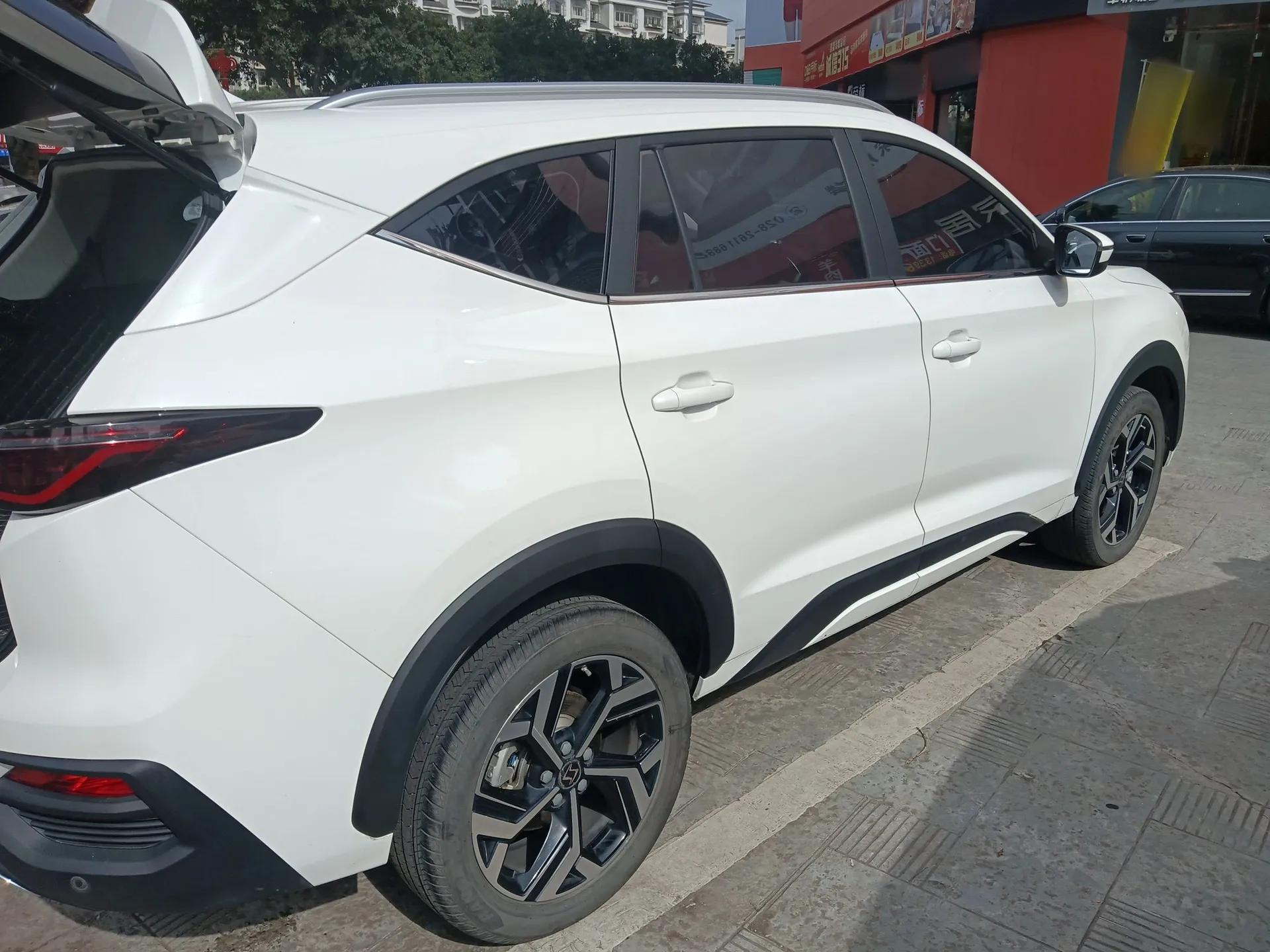 SOL X8 2021 300T DCT Leading Smart Connectivity Version 7 Seats — миниатюра 6