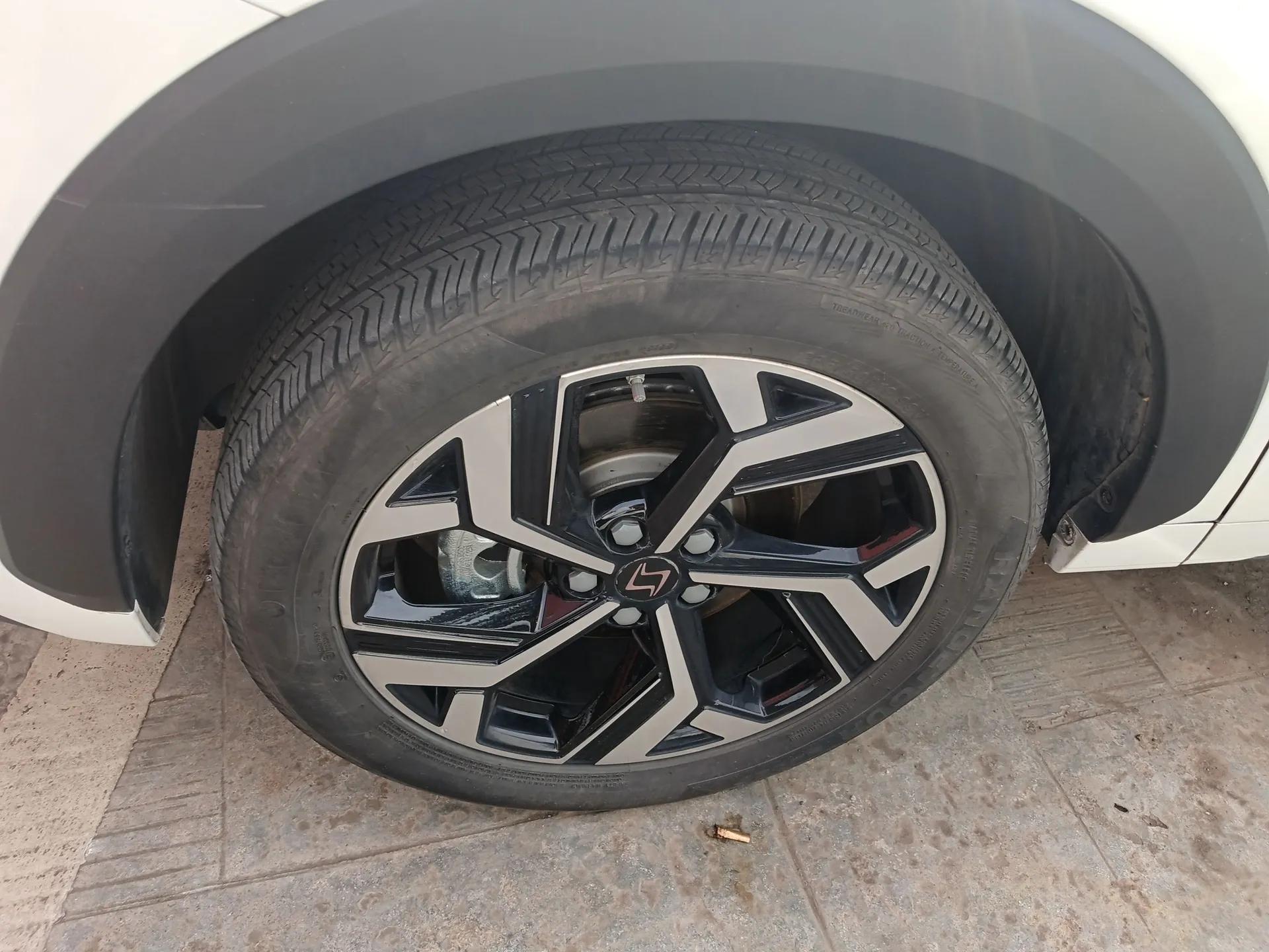 SOL X8 2021 300T DCT Leading Smart Connectivity Version 7 Seats — миниатюра 8