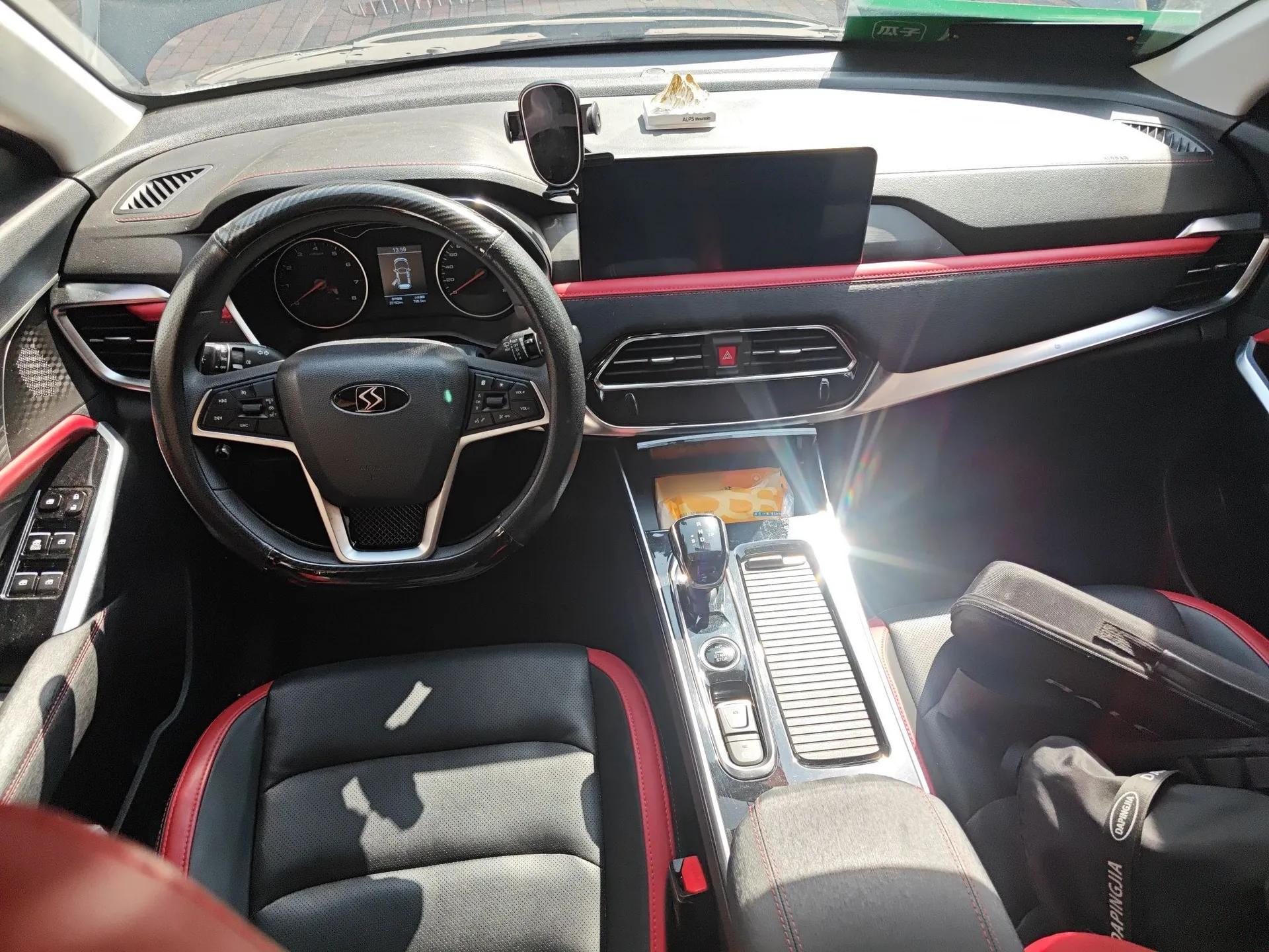 SOL X8 2021 300T DCT Panoramic Luxury Edition 6 Seats — миниатюра 10