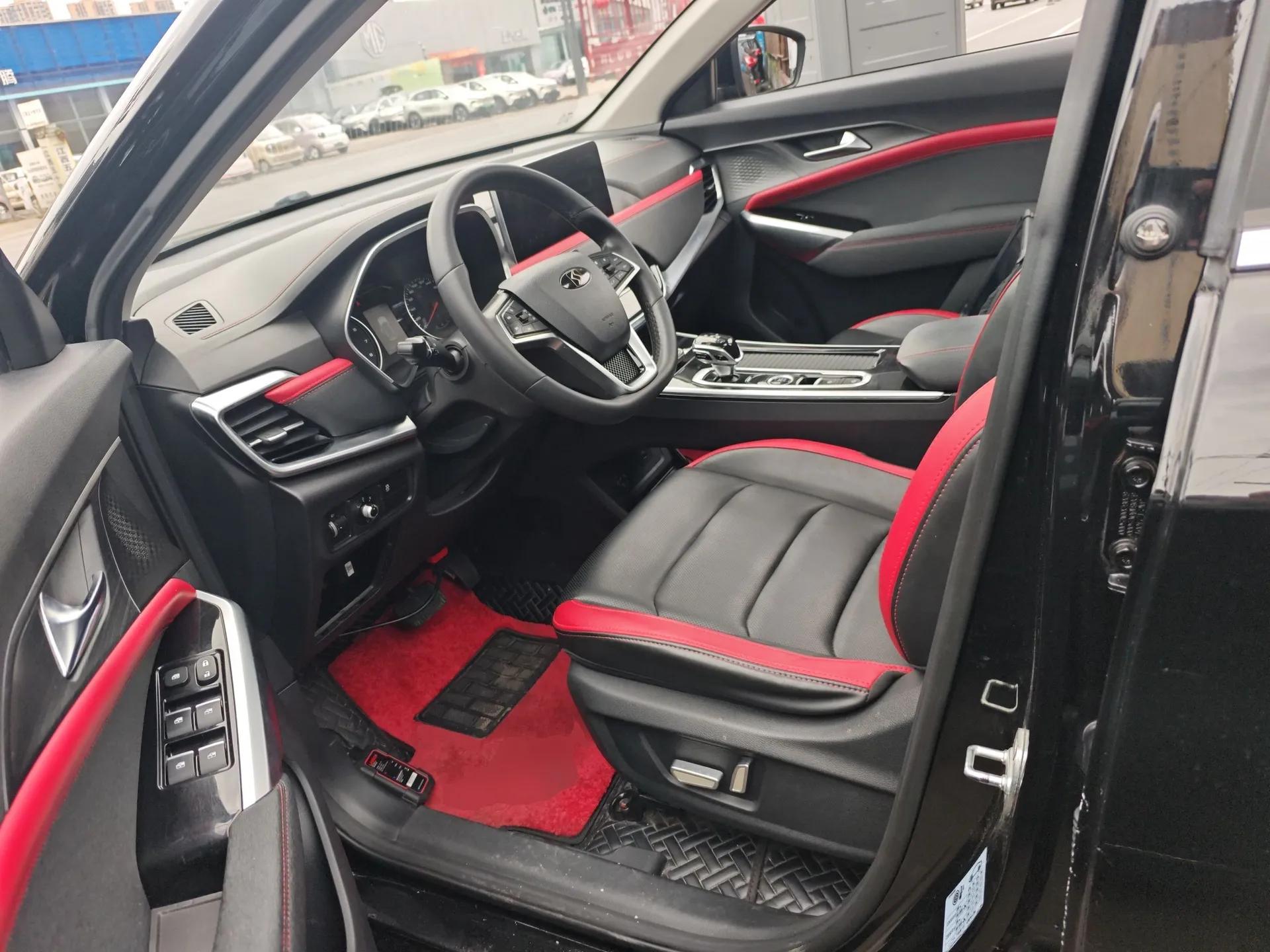 SOL X8 2021 300T DCT Leading Smart Connectivity Version 7 Seats — миниатюра 17