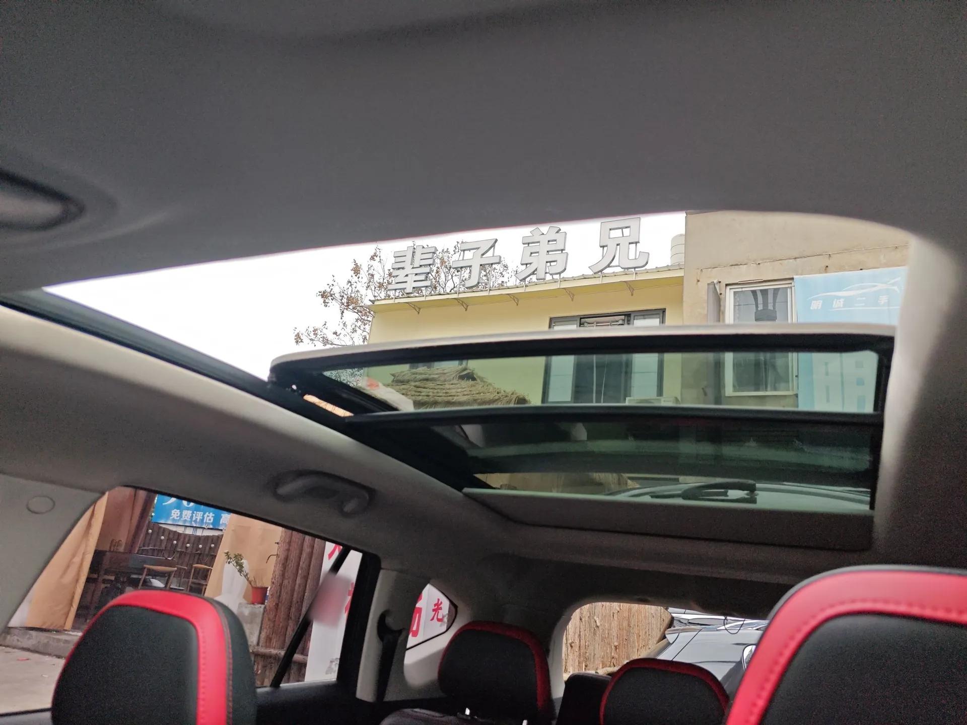 SOL X8 2021 300T DCT Leading Smart Connectivity Version 7 Seats — миниатюра 20