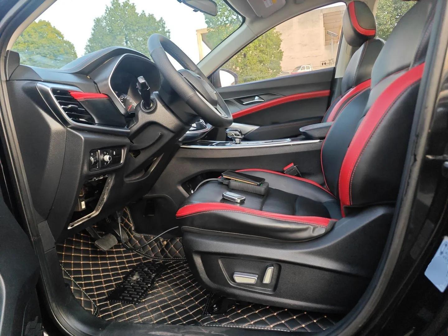 SOL X8 2021 300T DCT Prestige Smart Connectivity Edition 5-seater — миниатюра 18