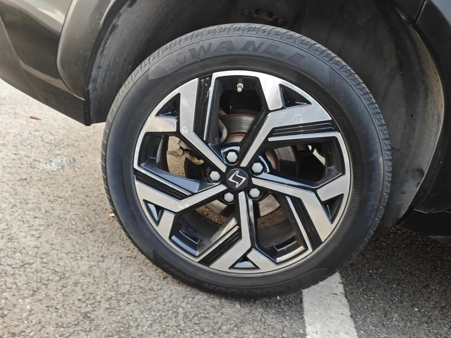 SOL X8 2021 300T DCT Prestige Smart Connectivity Edition 5-seater — миниатюра 10