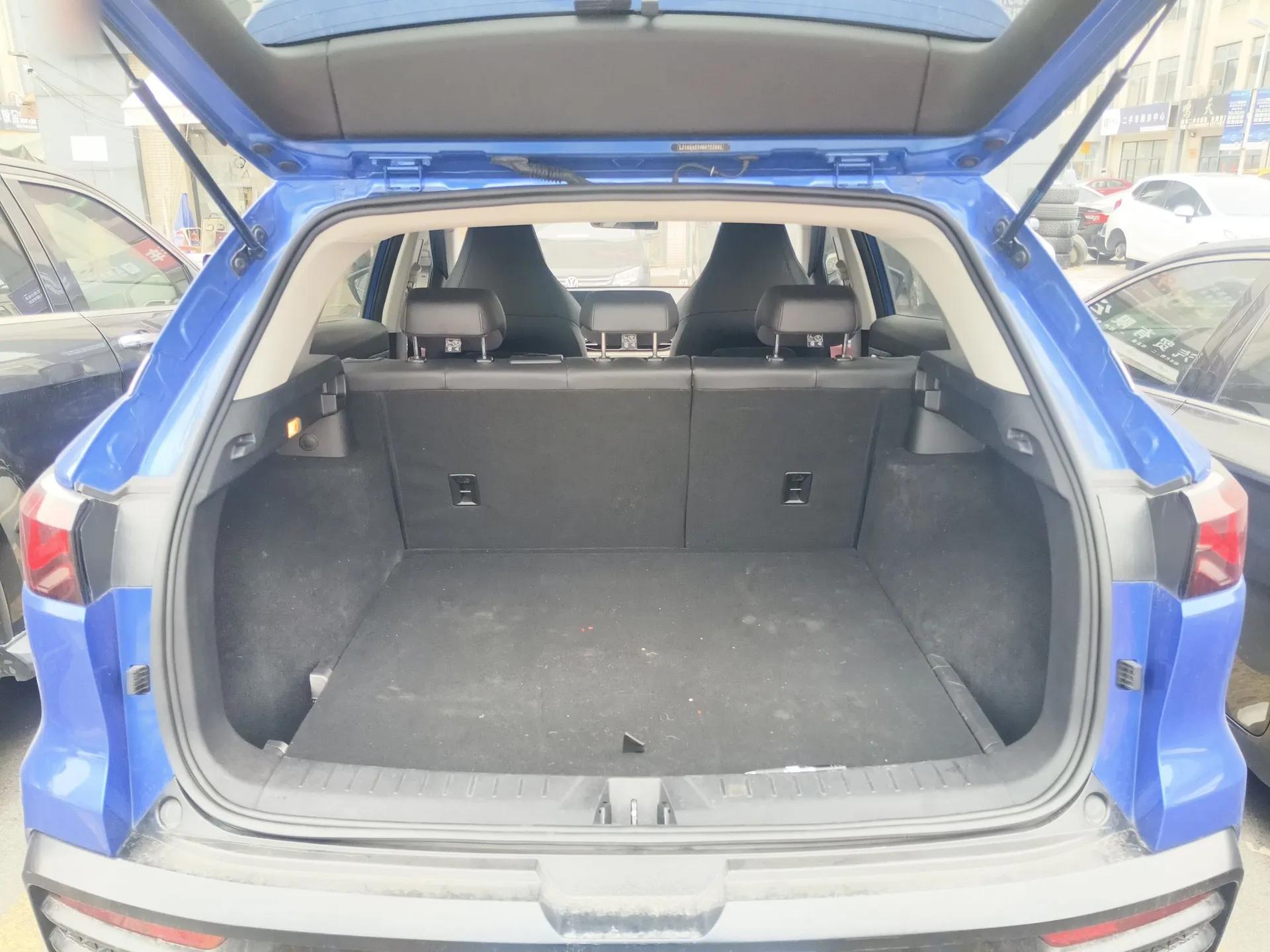SOL QX 2021 300T DCT Prestige Smart Connectivity Version — миниатюра 22