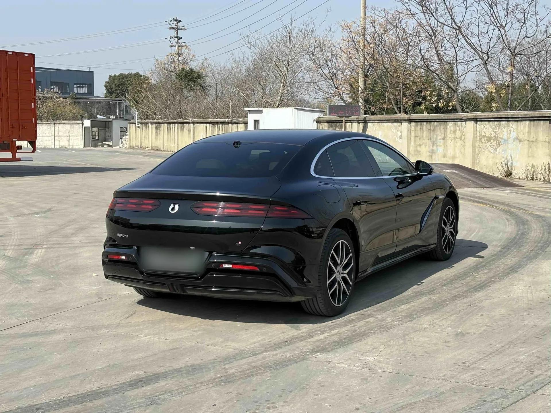 Denza Z9 2024 1100 km Four-Wheel Drive Max Version — миниатюра 7