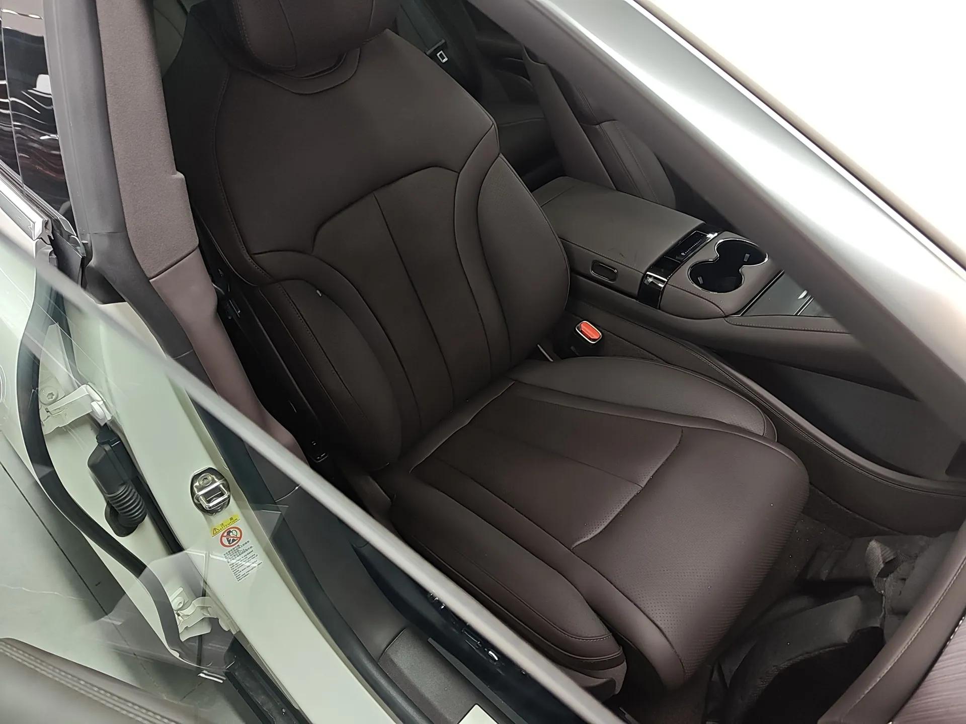 Denza Z9 2024 1100 km Four-Wheel Drive Max Version — миниатюра 23