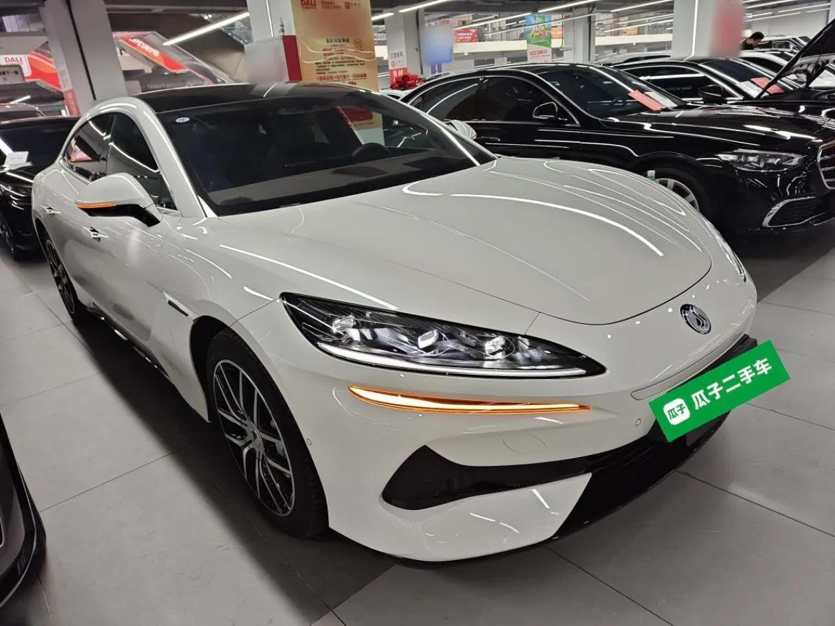 Denza Z9 2024 1100 km Four-Wheel Drive Max Version — миниатюра 7
