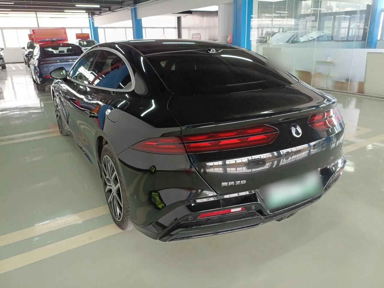 Denza Z9 2024 1100 km Four-Wheel Drive Max Version — миниатюра 4