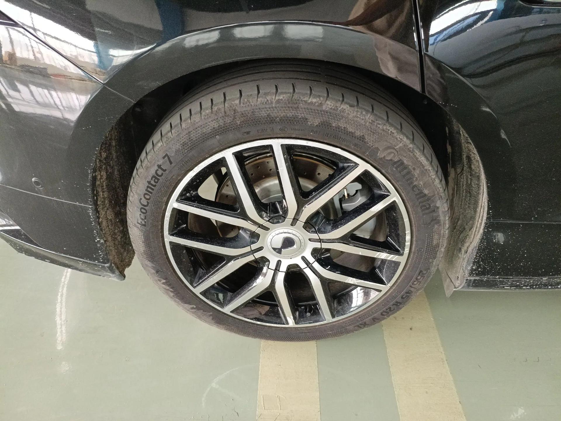 Denza Z9 2024 1100 km Four-Wheel Drive Max Version — миниатюра 10