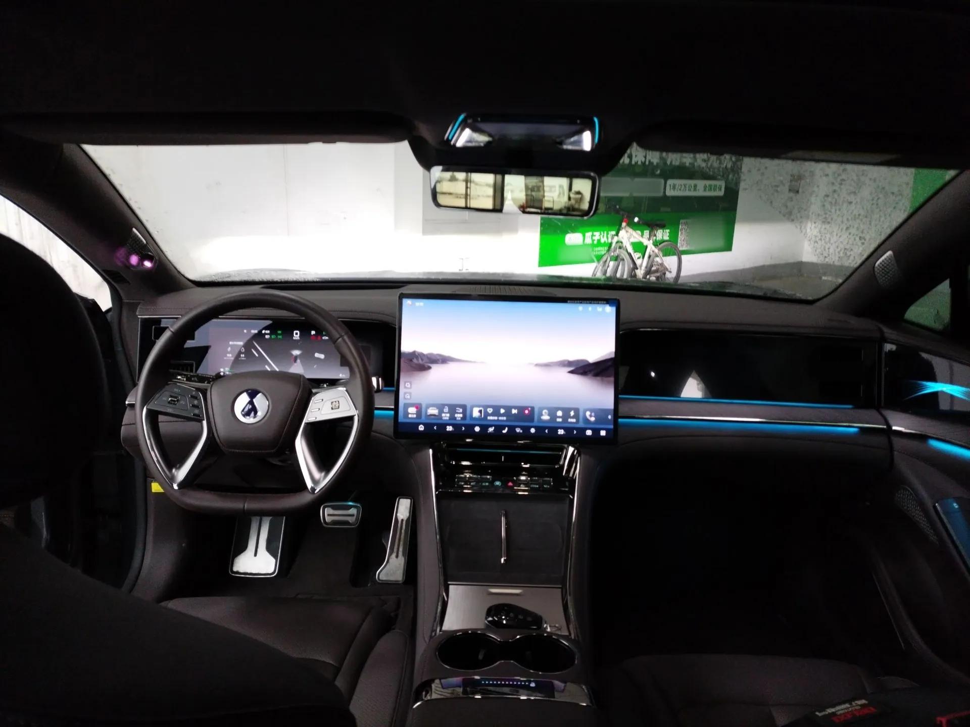 Denza Z9 2024 1100 km Four-Wheel Drive Max Version — миниатюра 13