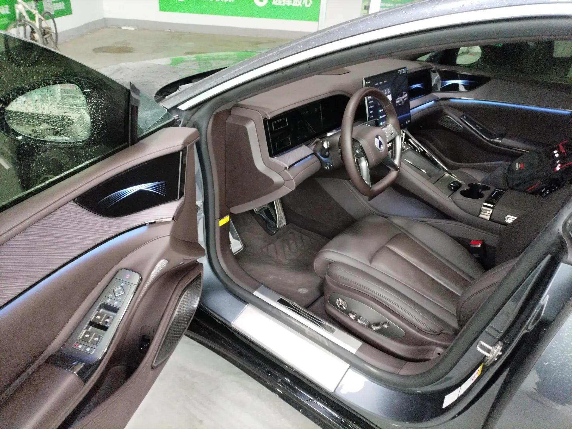 Denza Z9 2024 1100 km Four-Wheel Drive Max Version — миниатюра 19