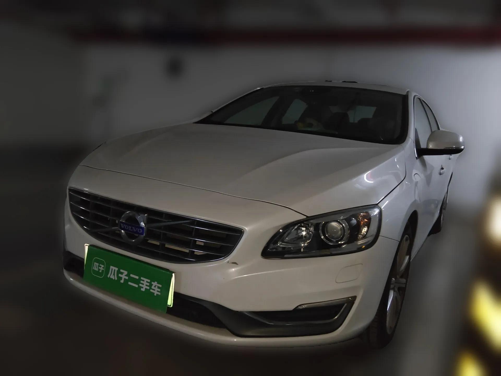 Volvo S60 New Energy 2015 S60L E-Drive Hybrid T6 Smart Drive Edition — миниатюра 1