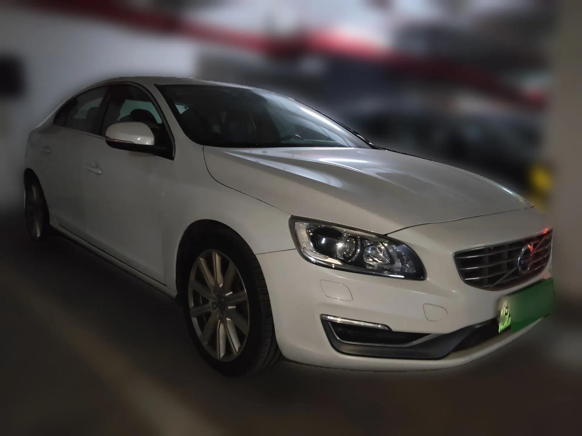 Volvo S60 New Energy 2015 S60L E-Drive Hybrid T6 Smart Drive Edition — миниатюра 3