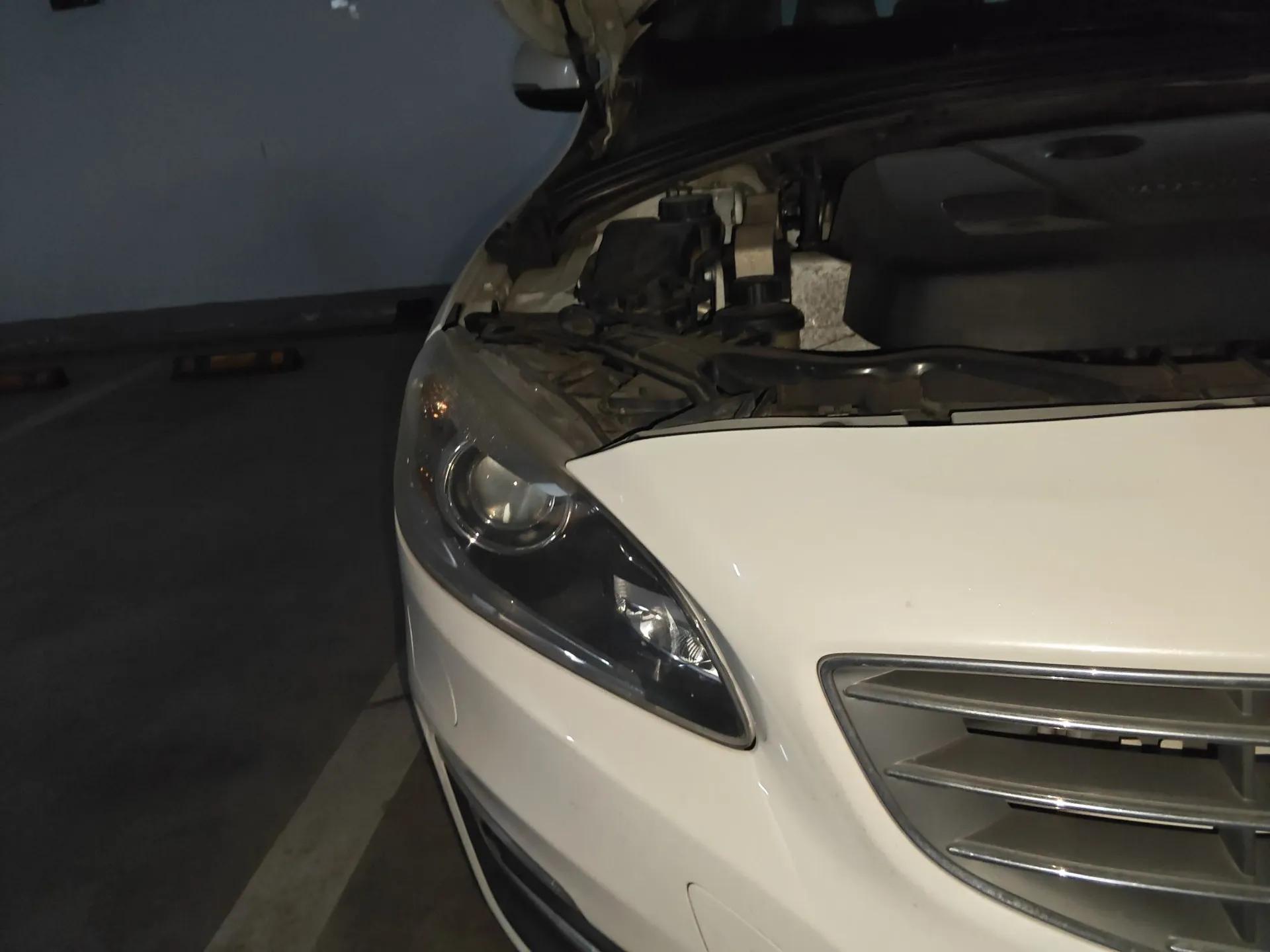 Volvo S60 New Energy 2015 S60L E-Drive Hybrid T6 Smart Drive Edition — миниатюра 7