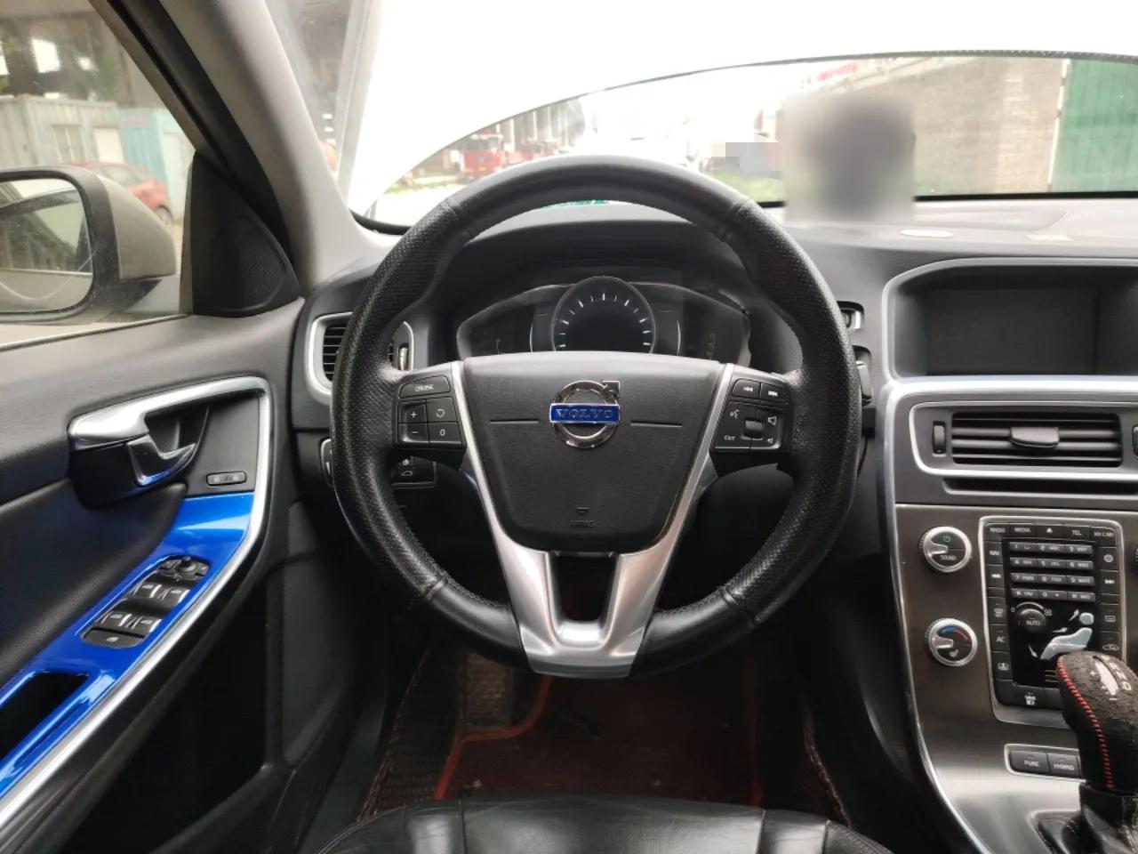 Volvo S60 New Energy 2015 S60L E-Drive Hybrid T6 Smart Drive Edition — миниатюра 11