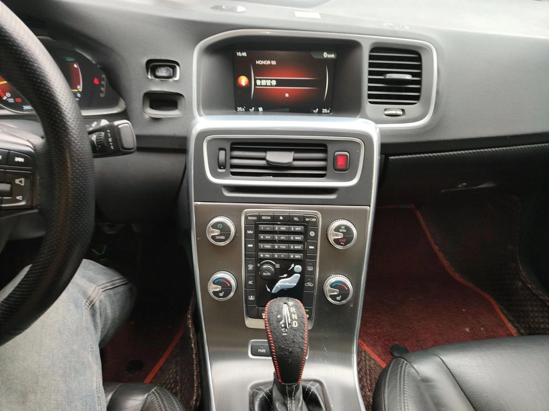 Volvo S60 New Energy 2015 S60L E-Drive Hybrid T6 Smart Drive Edition — миниатюра 14