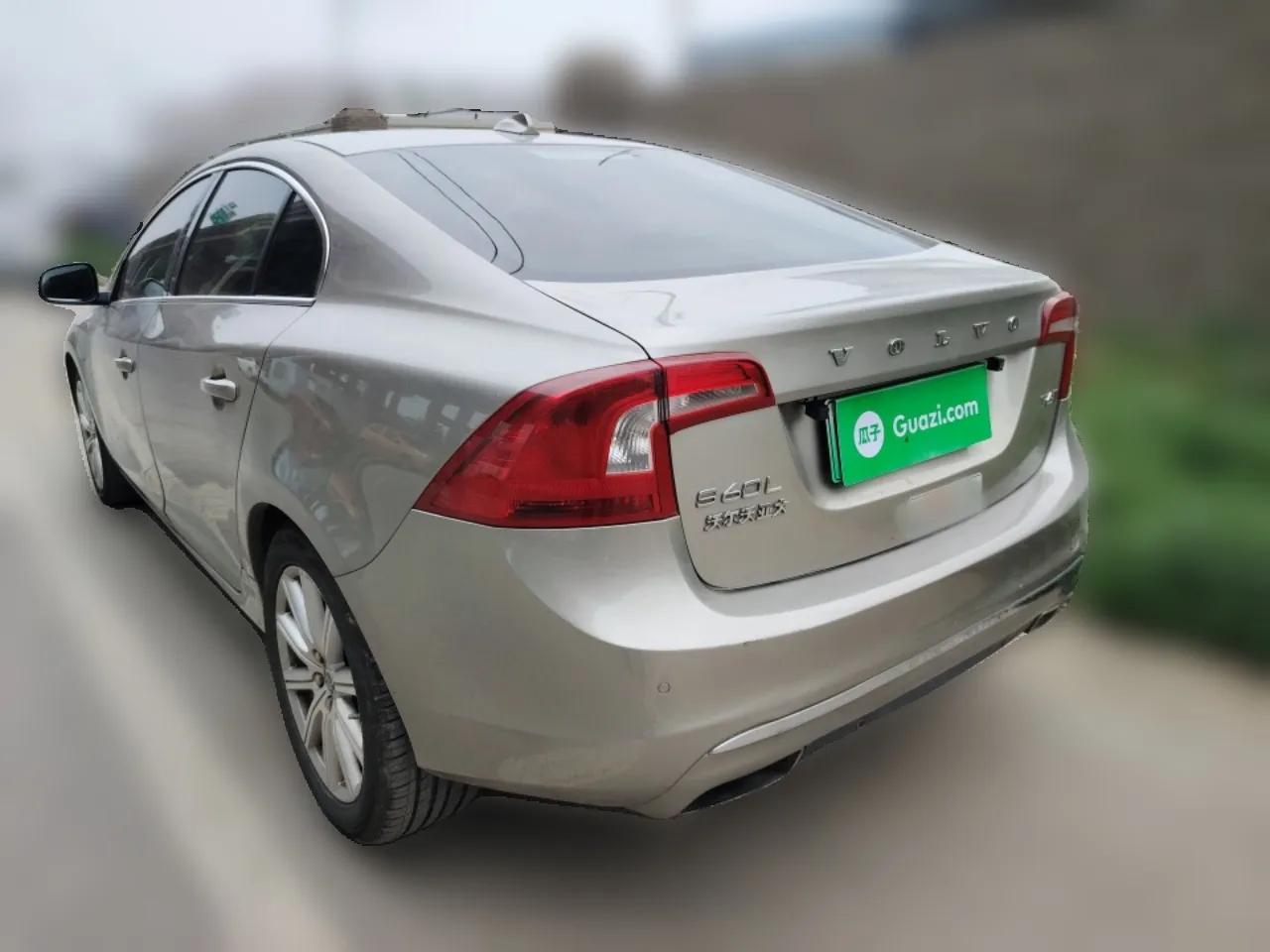 Volvo S60 New Energy 2015 S60L E-Drive Hybrid T6 Smart Drive Edition — миниатюра 4