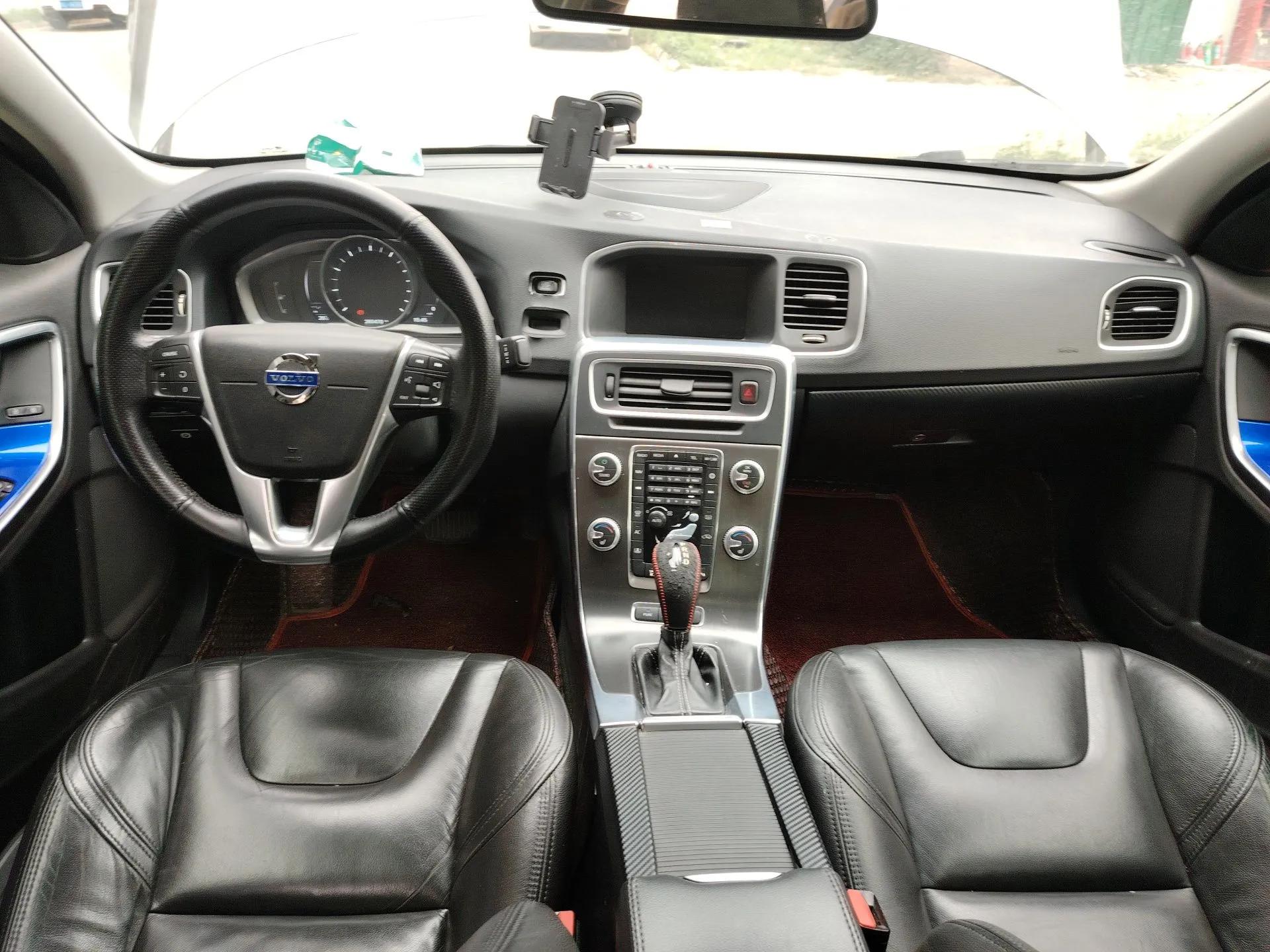 Volvo S60 New Energy 2015 S60L E-Drive Hybrid T6 Smart Drive Edition — миниатюра 10