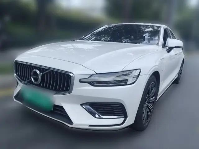 Volvo S60 New Energy 2021 T8 E-Drive Hybrid Four-Wheel Drive Smart Luxury Edition