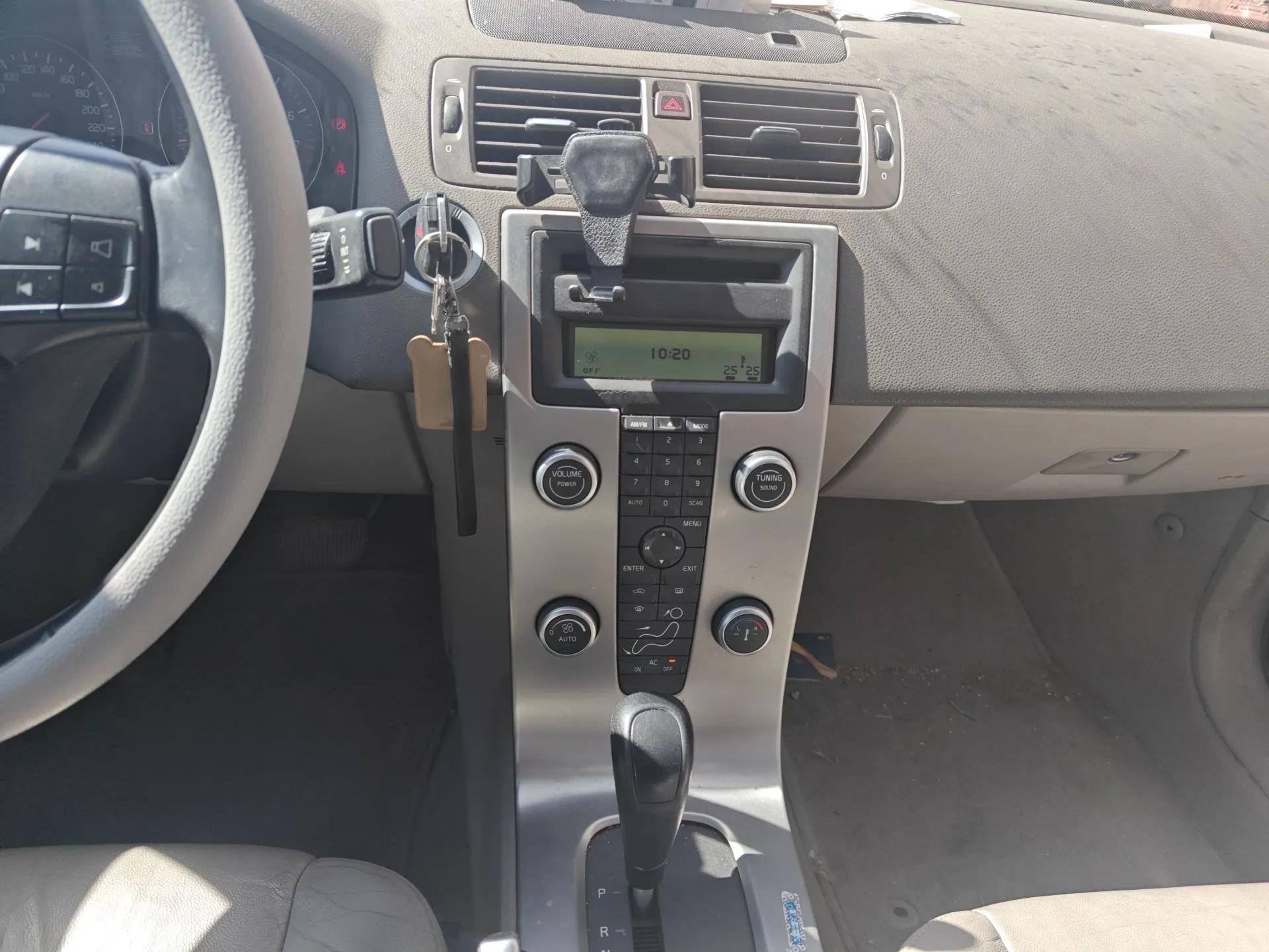 Volvo S40 2006 2.4i — миниатюра 14