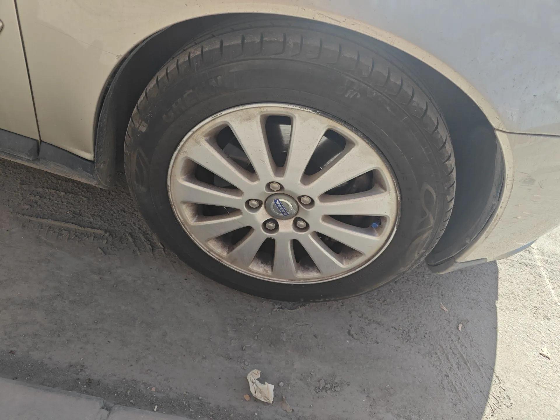 Volvo S40 2006 2.4i — миниатюра 8