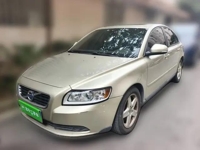 Volvo S40 2011 2.0L Automatic ZhiShang Edition