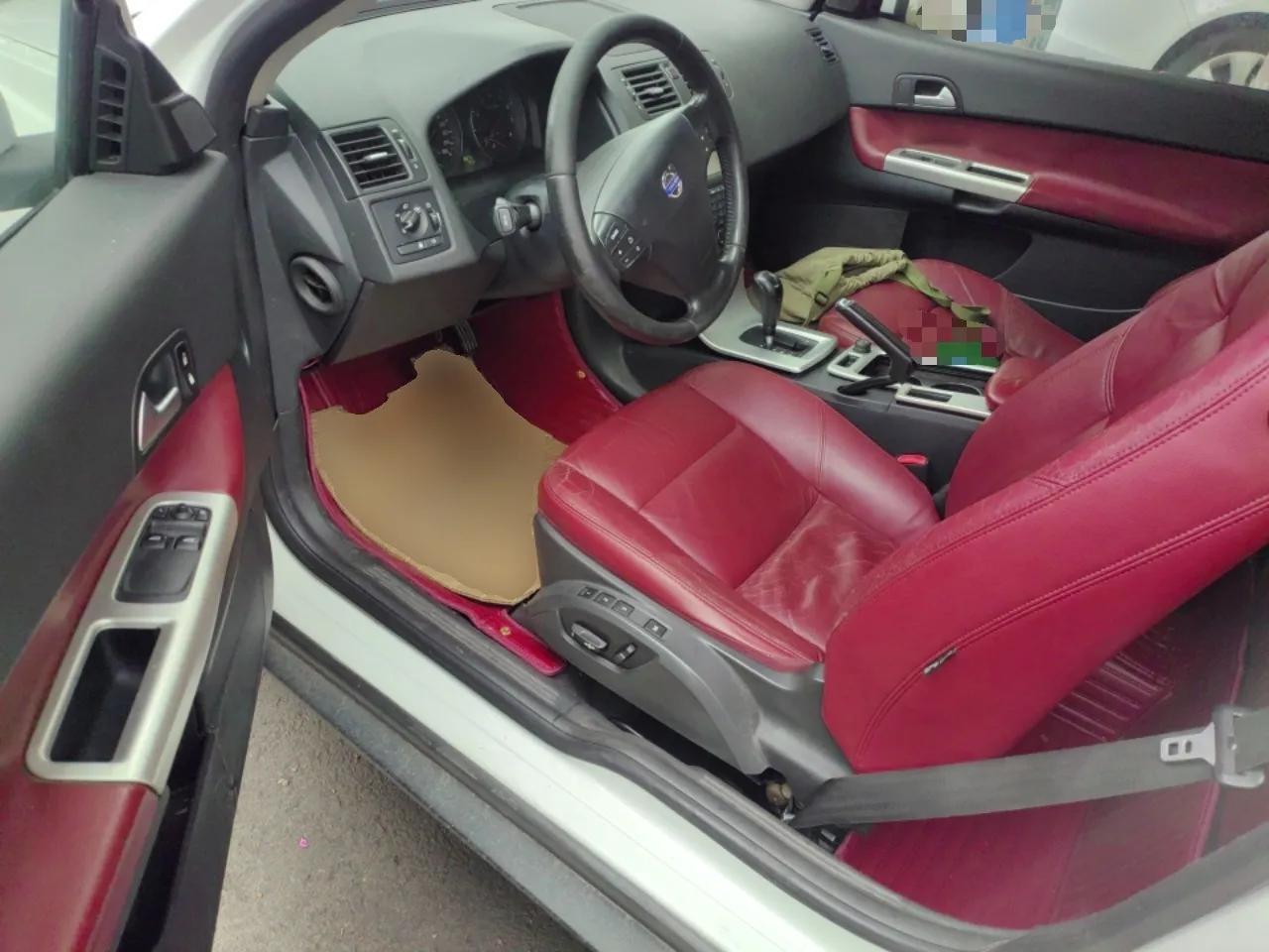 Volvo C30 2012 2.0L Aktiv Dynamic Package Edition — миниатюра 17