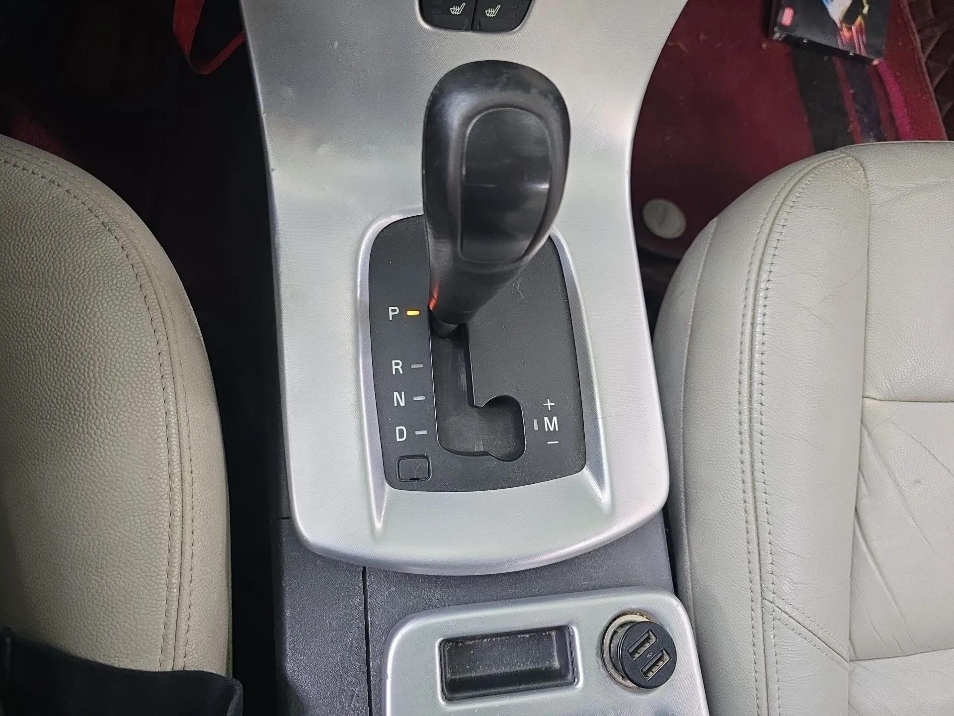 Volvo C30 2012 2.0L Aktiv Dynamic Package Edition — миниатюра 15